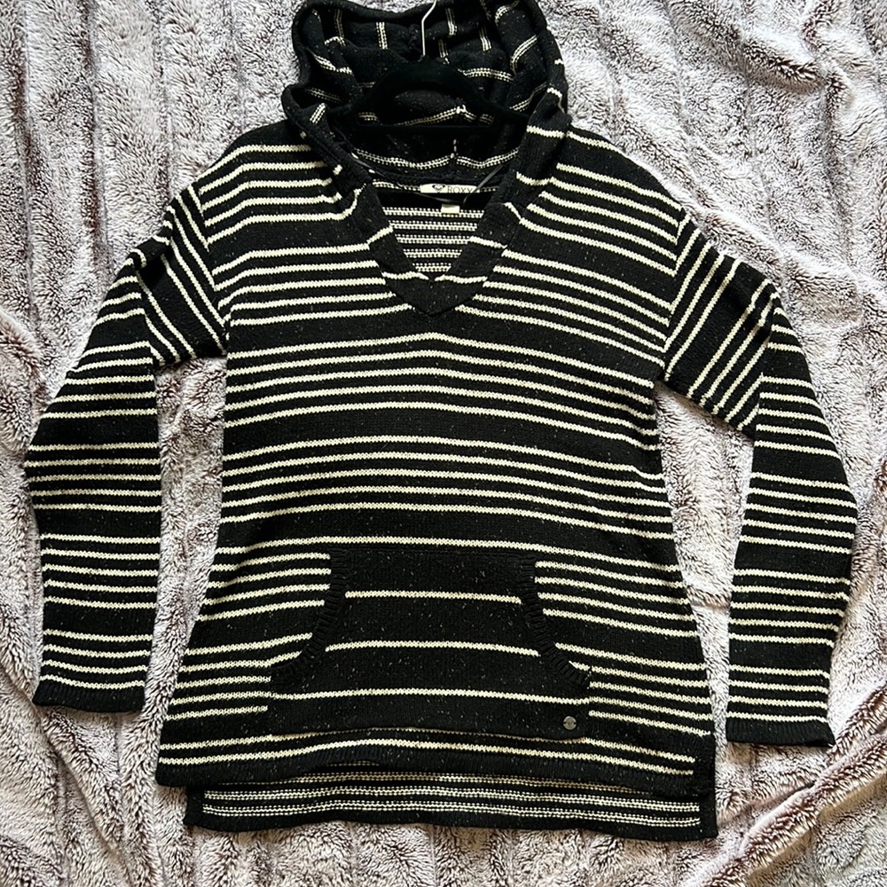 Roxy hooded V-neck Sweater